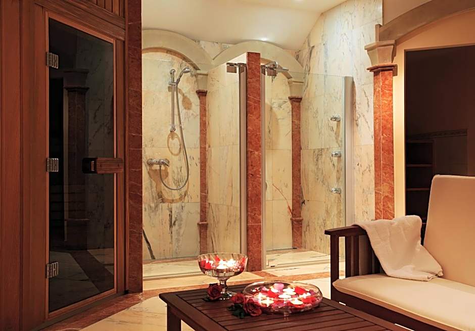 Hotel im. Jana Pawla II