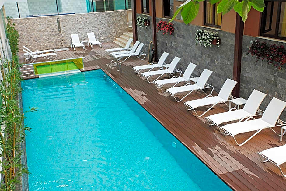 Kleopatra Suit Hotel