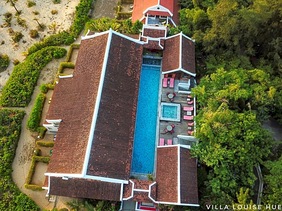 Villa Louise Hue Beach Hotel