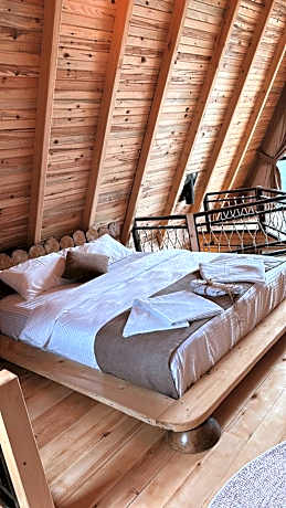 Premium Quadruple Room