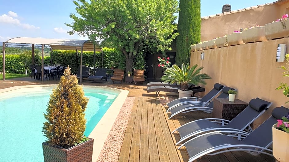 Le Jardin d'Ivana Chambres d'hôtes B&B avec Piscine chauffée