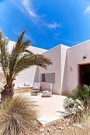 Deluxe Suite with Sea View