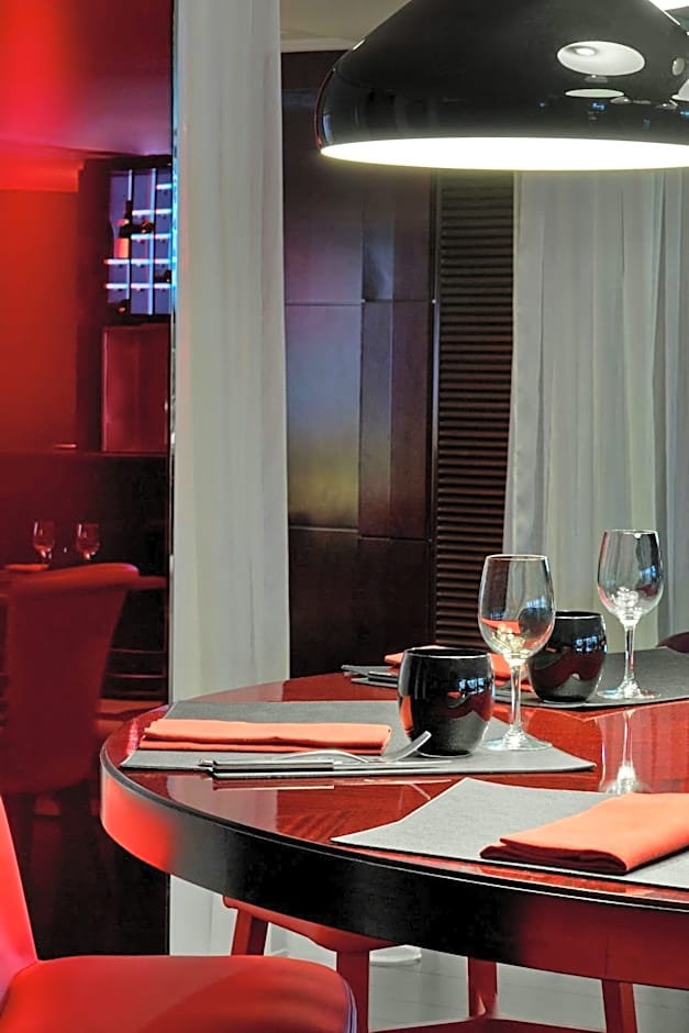 Le Meridien Paris Arc De Triomphe