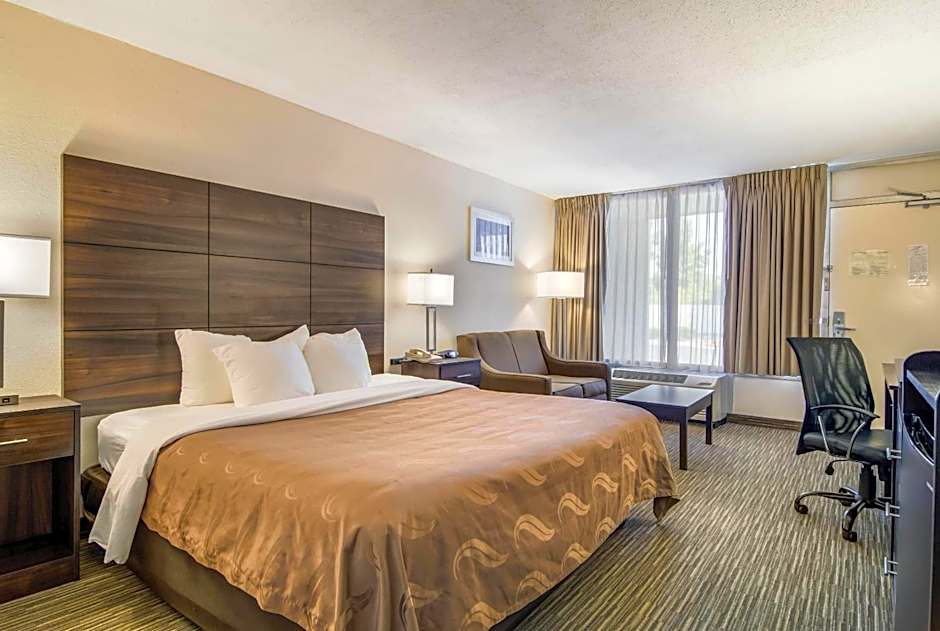Quality Inn Suwanee I-85