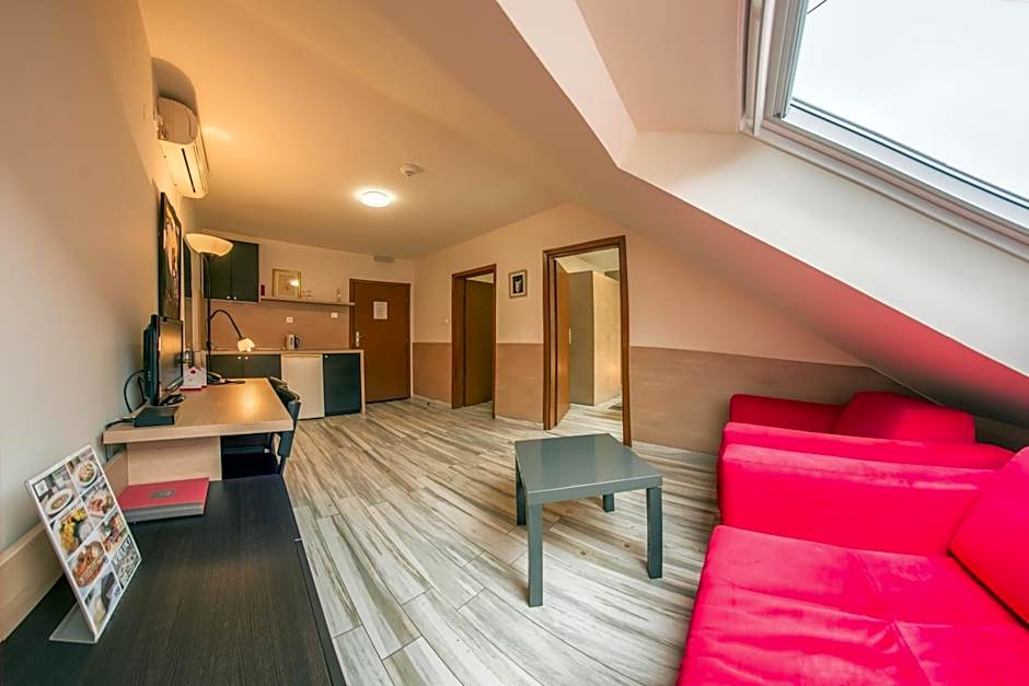 Veliki Garni Hotel