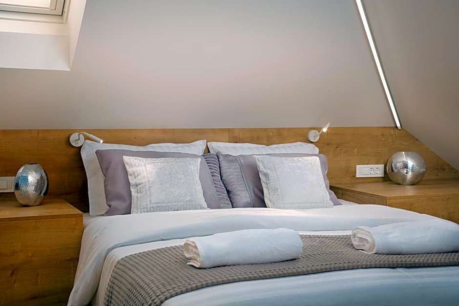 Vila Emona - Central Apartments - Free Parking