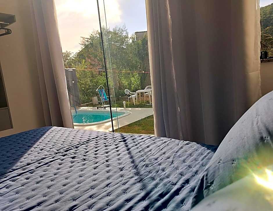 RJ164-01 Lindo Dpto c/piscina y vista a la montaña