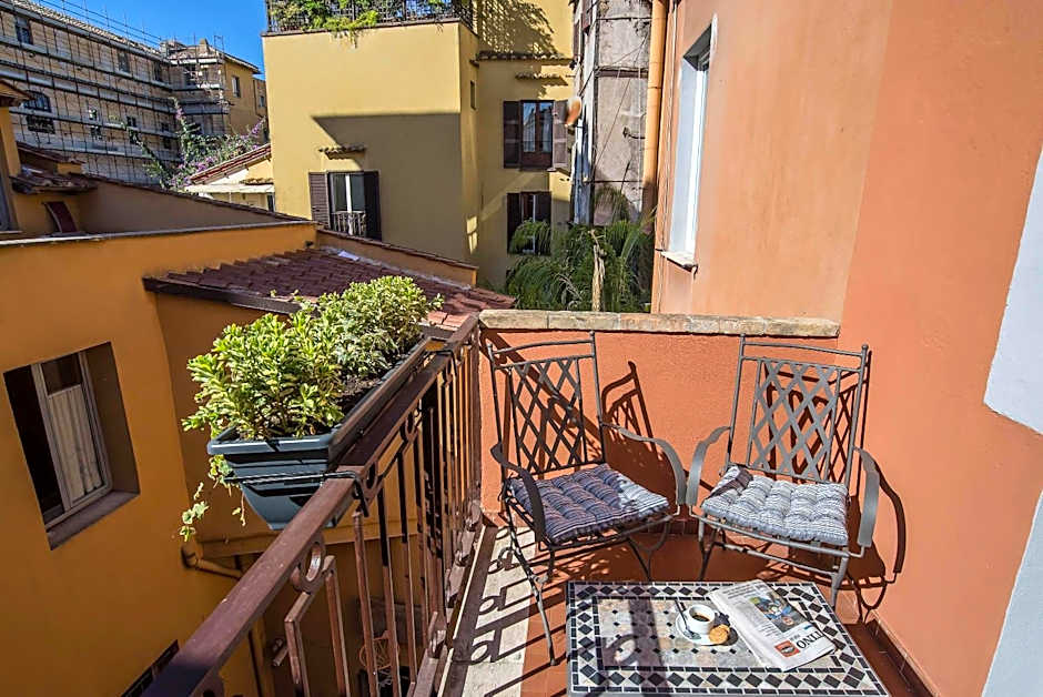 Navona Essence Hotel