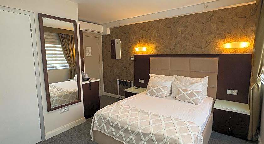 End Glory Hotel