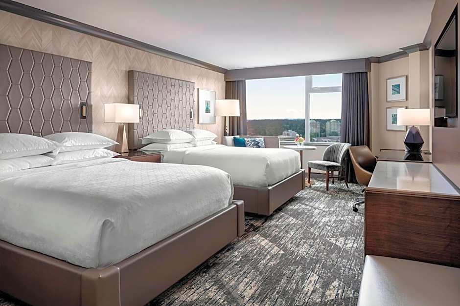 Sheraton Vancouver Guildford Hotel