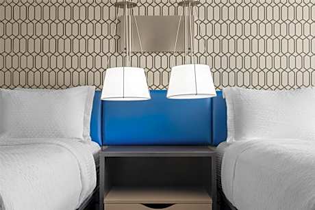 Deluxe Queen Room with Two Queen Beds