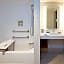 Holiday Inn Express Hotel & Suites Ventura Harbor By IHG