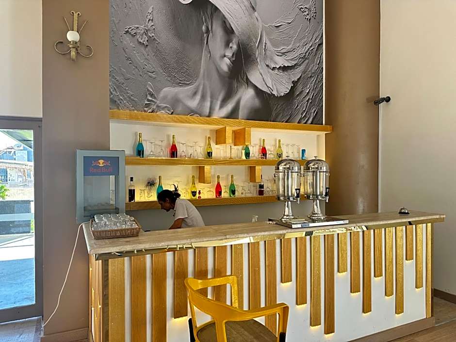Silver Tower Family Apart Otel