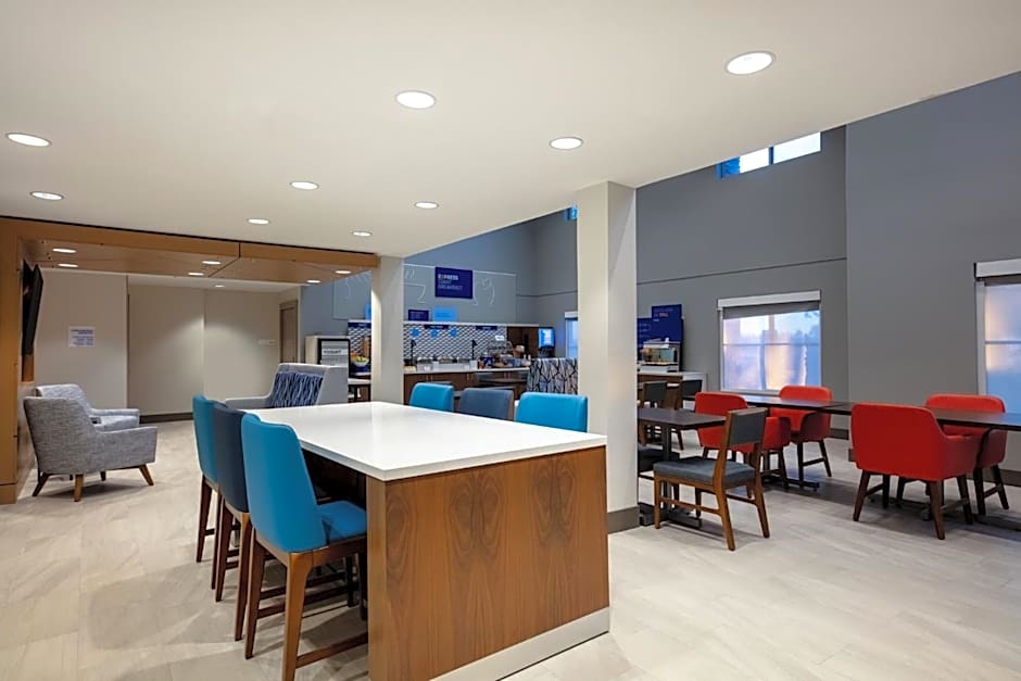 Holiday Inn Express Turlock By IHG