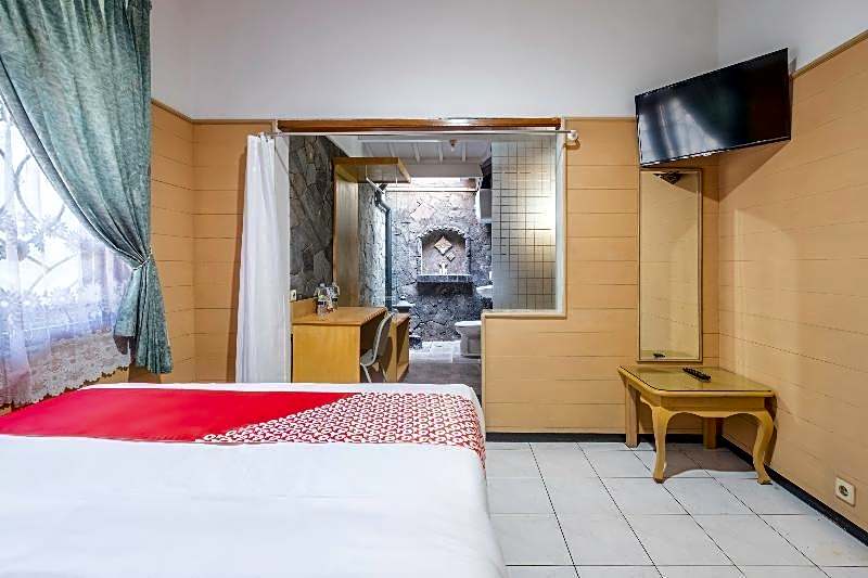 Imelda Residence Setrasari RedPartner