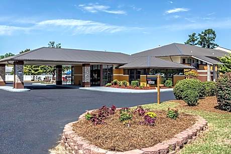 Quality Inn Pinehurst Area