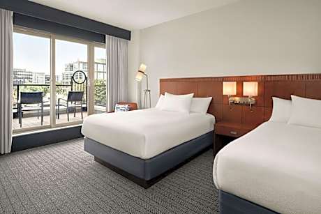 Large Queen Room with Two Queen Beds