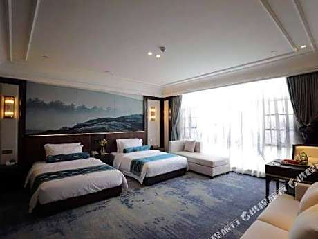 Gesar Hotel