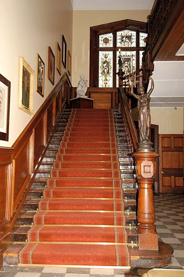 Kimberley Club Guesthouse
