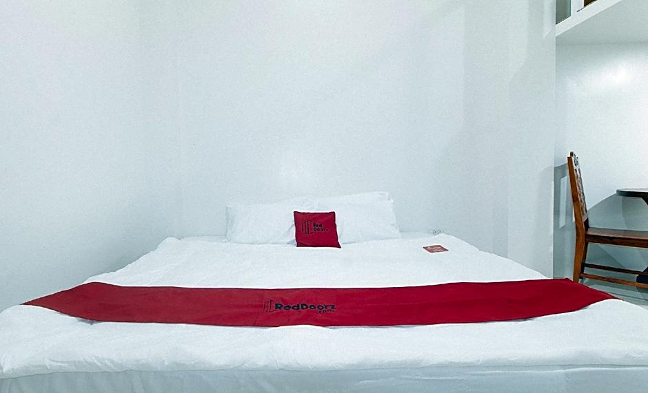 RedDoorz @ Alaminos Pangasinan