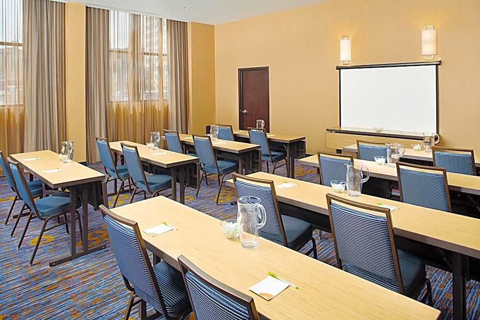 Courtyard by Marriott Atlantic City Beach Block
