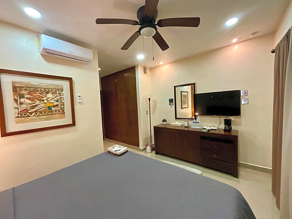 El Zaguán Colonial by GuruHotel