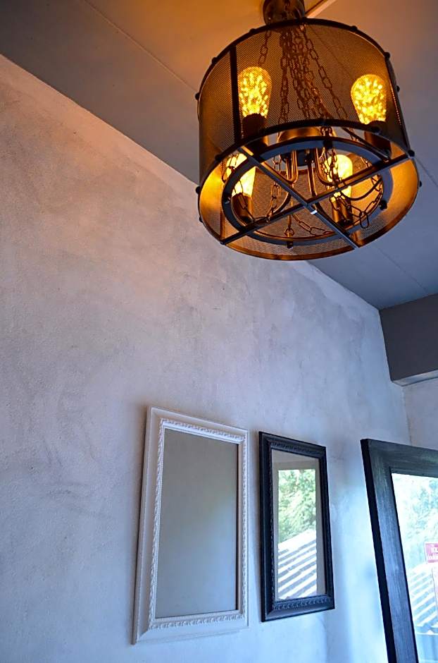 Dawnthaya Ayutthaya House