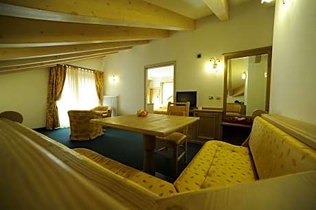 Family Suite with Balcony