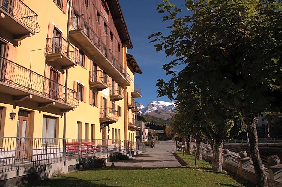 R.T.A. Hotel Monte Rosa
