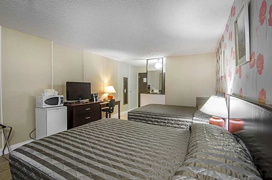 Econo Lodge Lloydminster