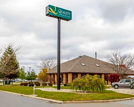 Quality Inn St. Mary's