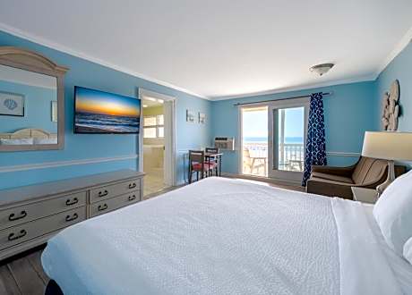 Oceanfront King Suite