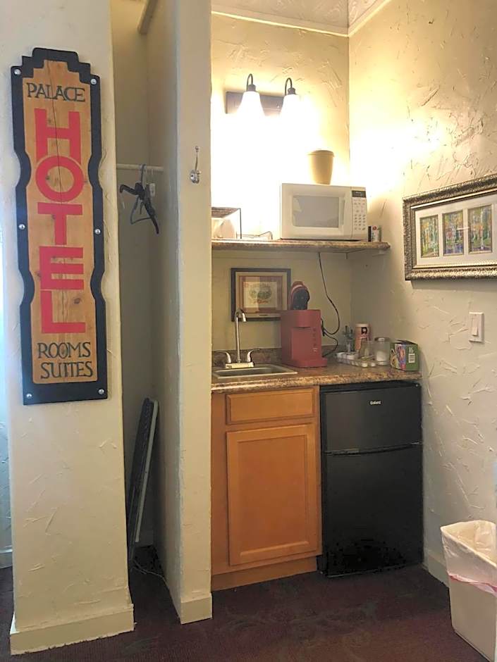 Historic Palace Hotel