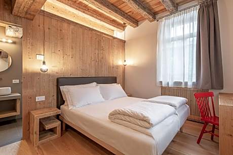 Deluxe Room With Sauna