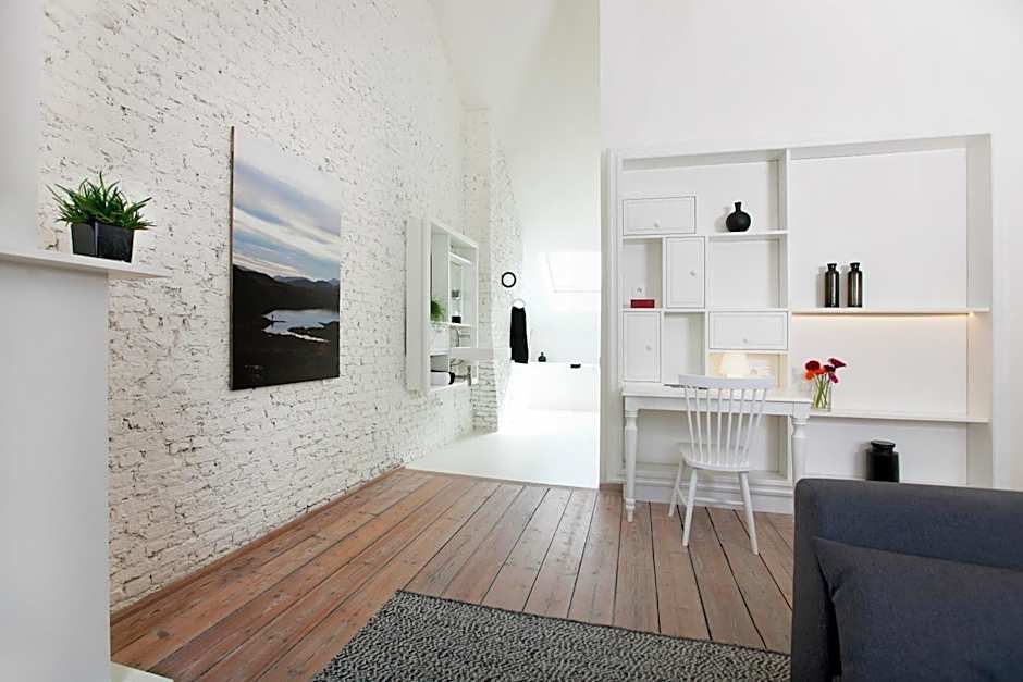 Maison Nationale City Flats & Suites