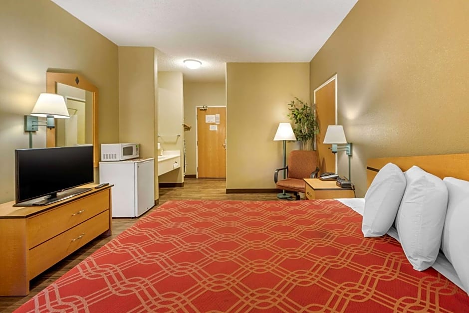 Econo Lodge Airport/Colorado Springs