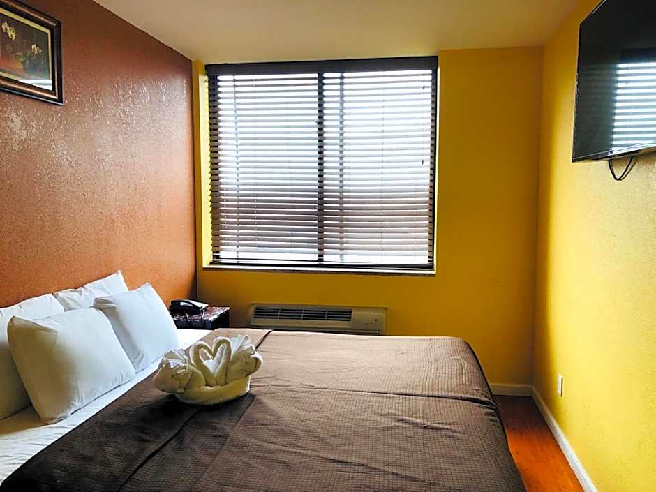 The Vue Express @ 39th Street