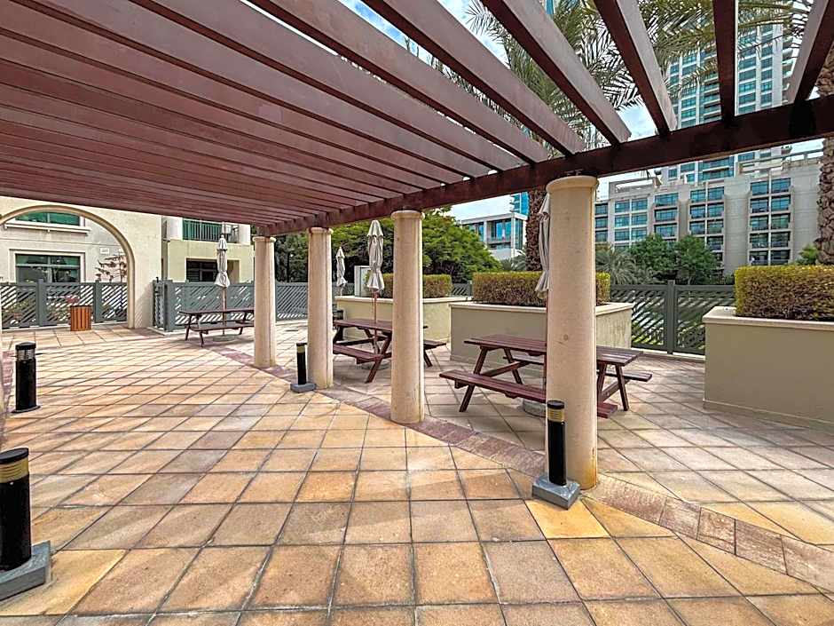 Frank Porter - Arno A