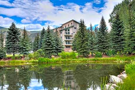 GetAways at Falcon Point Resort