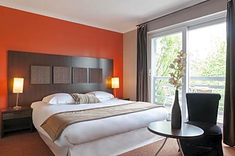 Privilege Double Room with Courtyard View with terrace or balcony