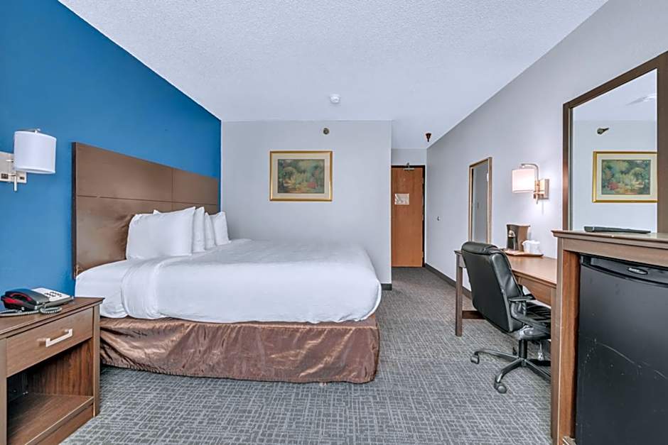 City Center Inn by OYO I-64 Newport News