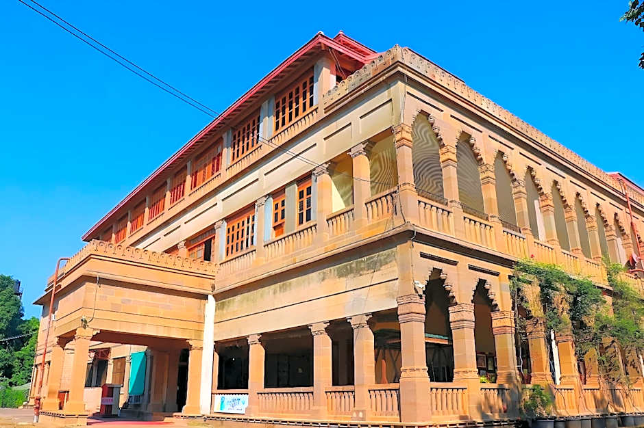 Nilambag Palace Hotel