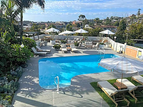 South Seas Motel & Apartments