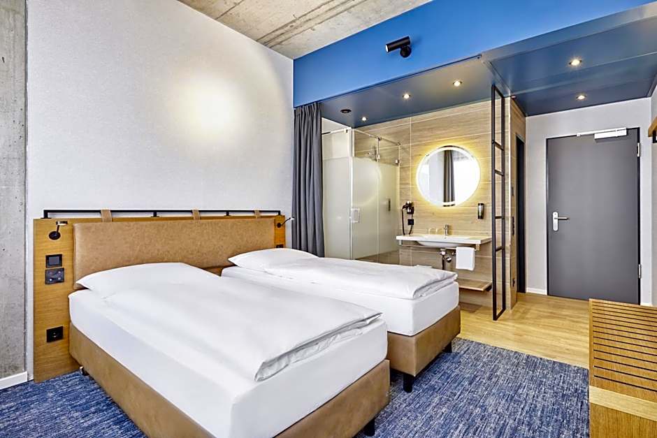 Sunday Hotel Düsseldorf Seestern