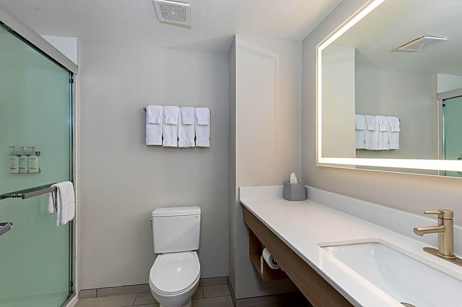 Holiday Inn Express Savannah South I-95 - Richmond Hill By IHG