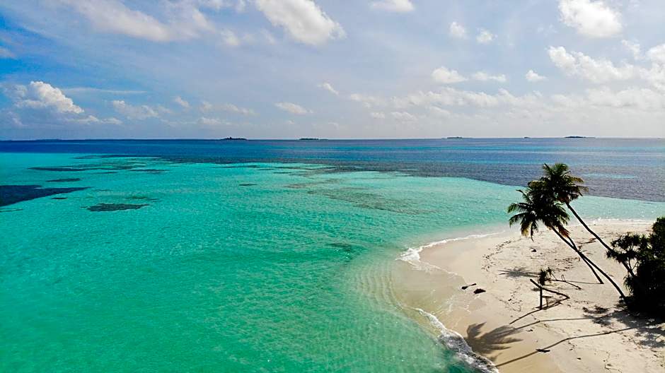 Photo 1 of 43 of Atoll Residence