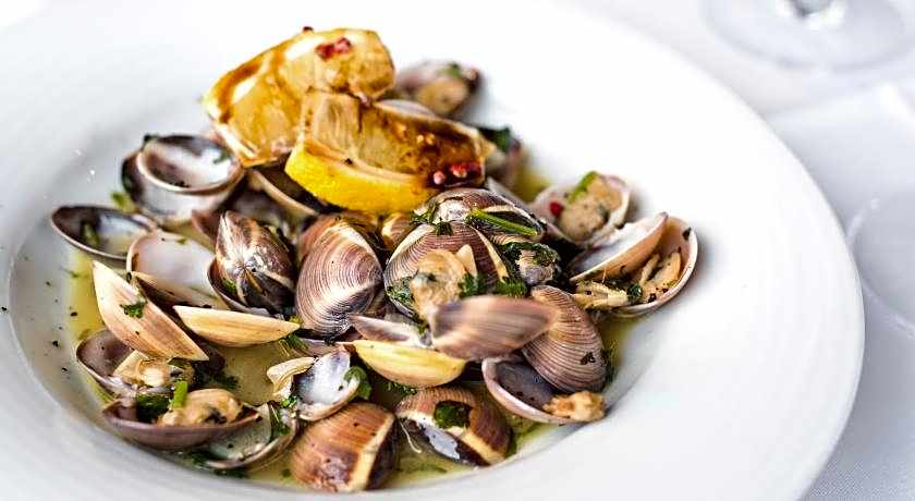 Golden Tulip Sao Joao da Madeira Hotel