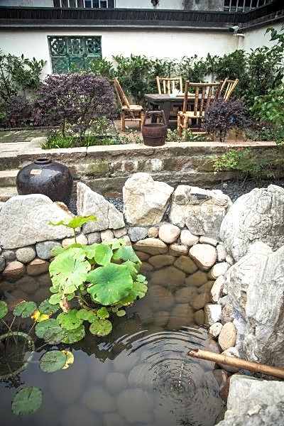 Show Year Reminiscence Hotel