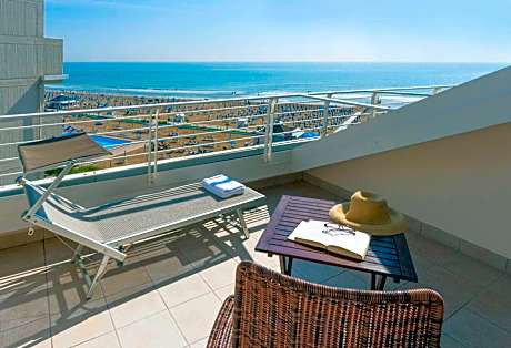 Double Room Attic with Sea View