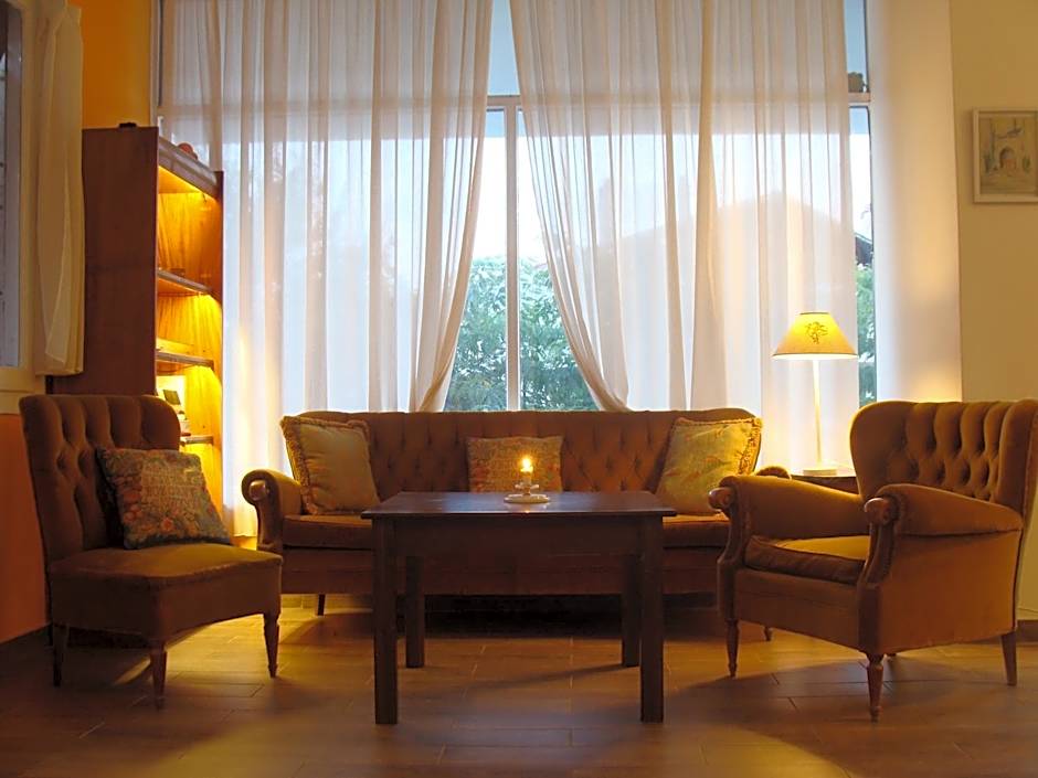 The Holy Rock - Hostel at meteora